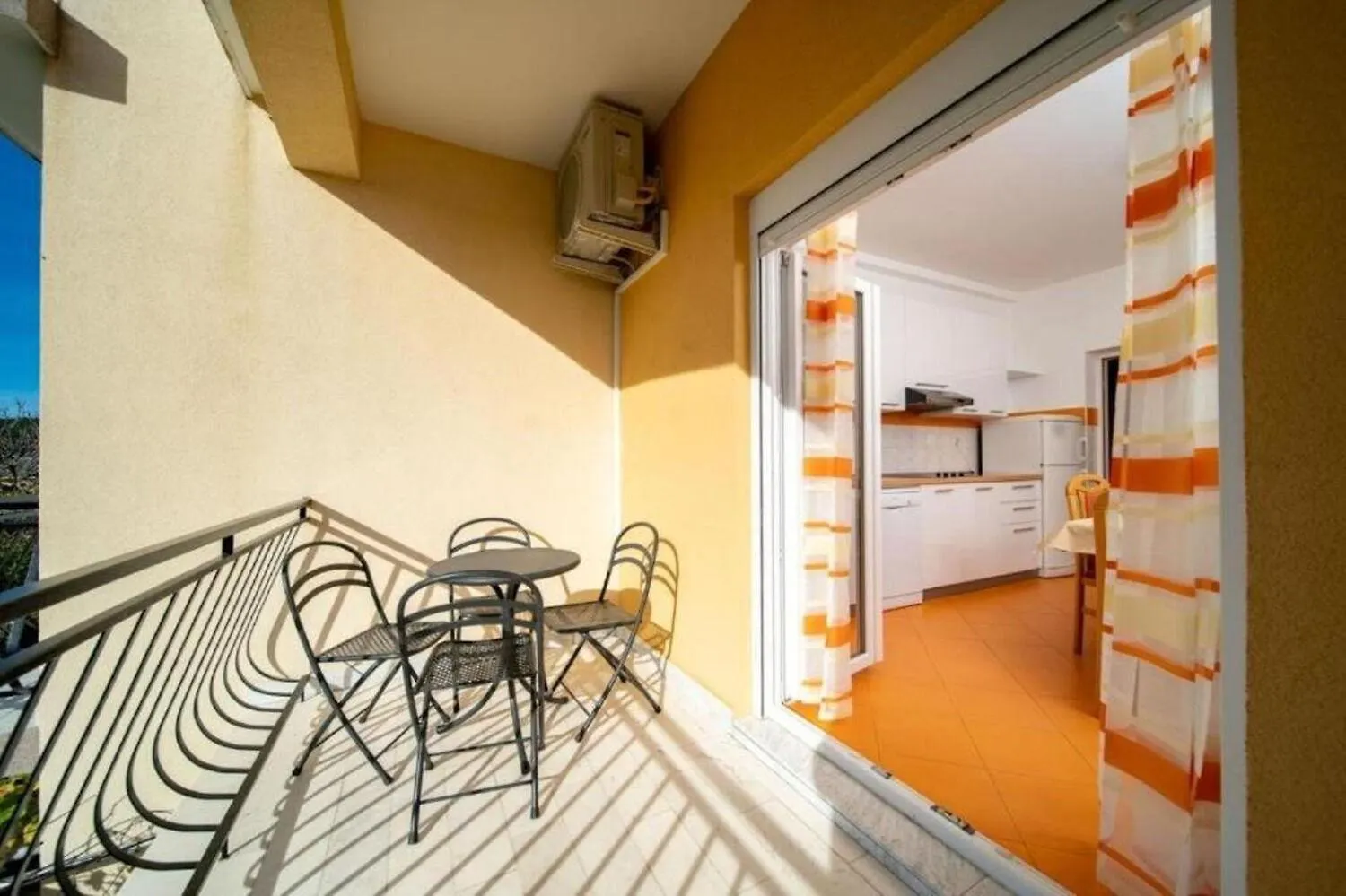 Apartments Bepa Lopar