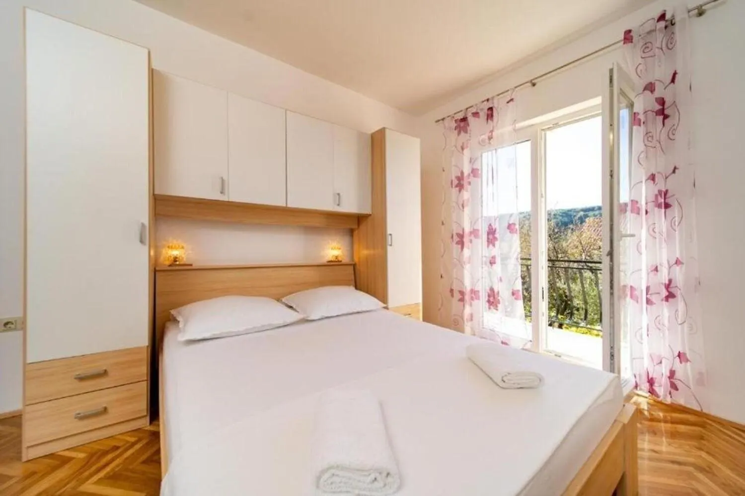 Apartments Bepa Lopar