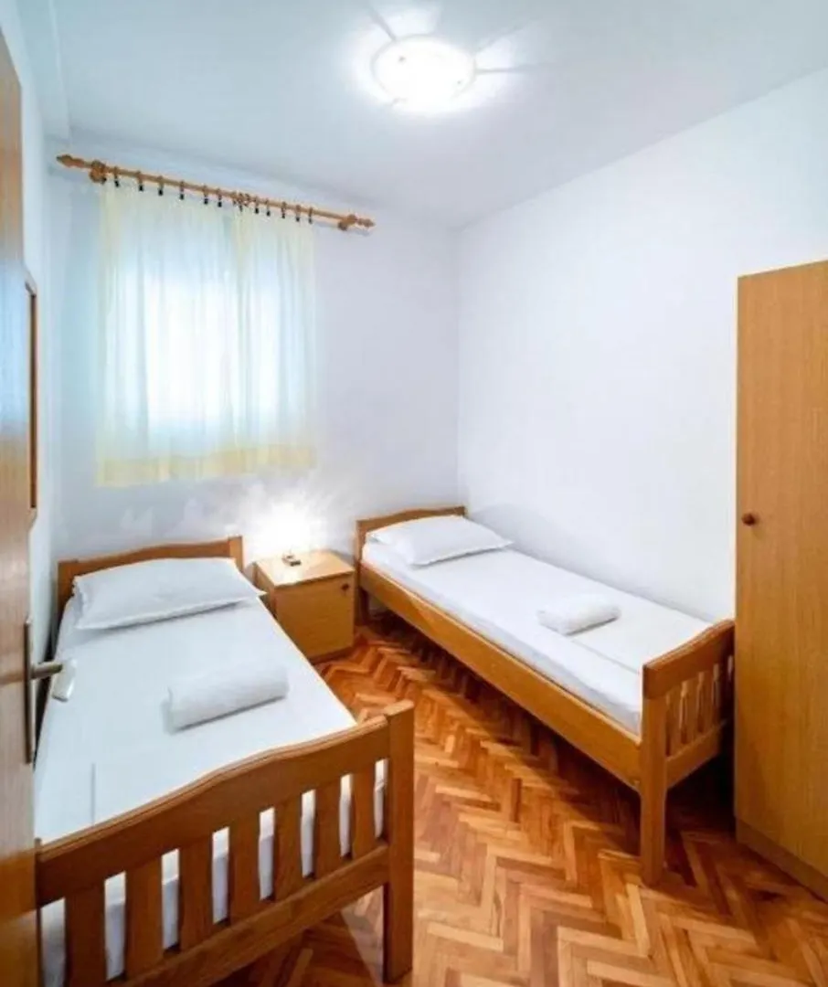 Apartments Bepa Lopar